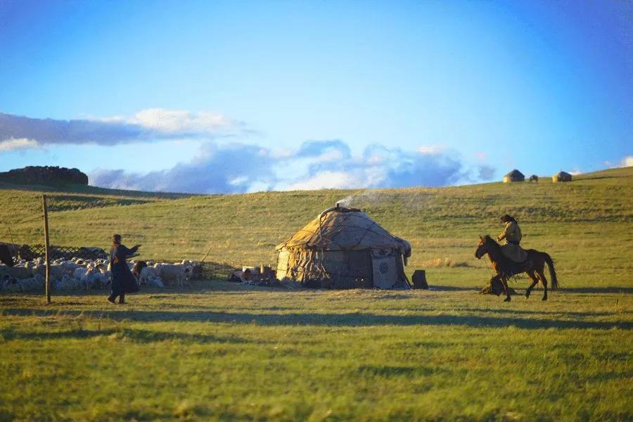 内蒙古，草原的壮美与文化瑰宝